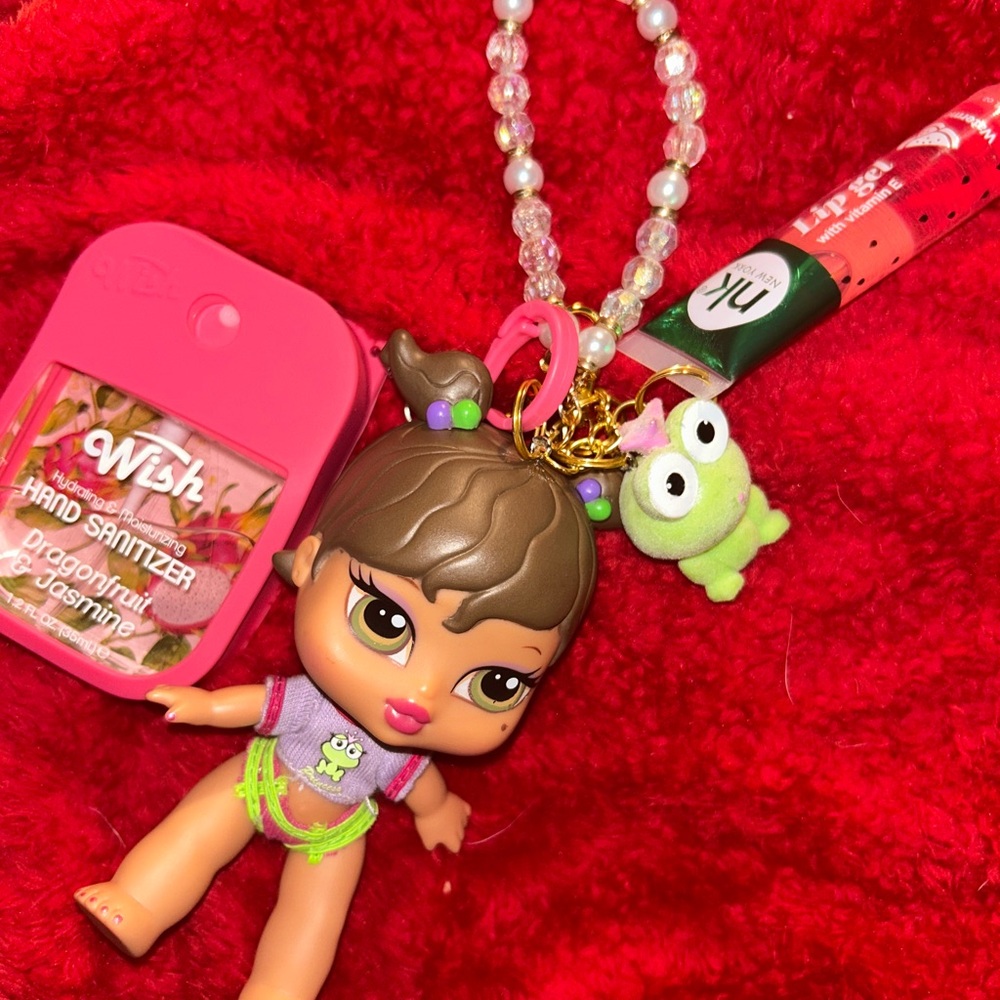Bratz Babyz Keychain with Frog Charm